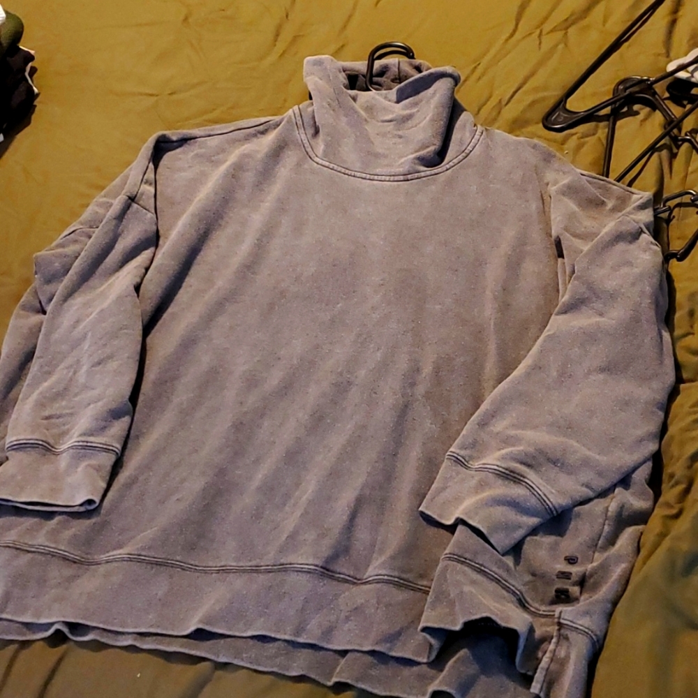 PINK grey mock turtleneck sweater L